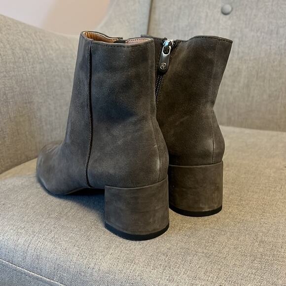 Adrienne Vittadini new block heeled ankle boots size 6 - Picture 3 of 7